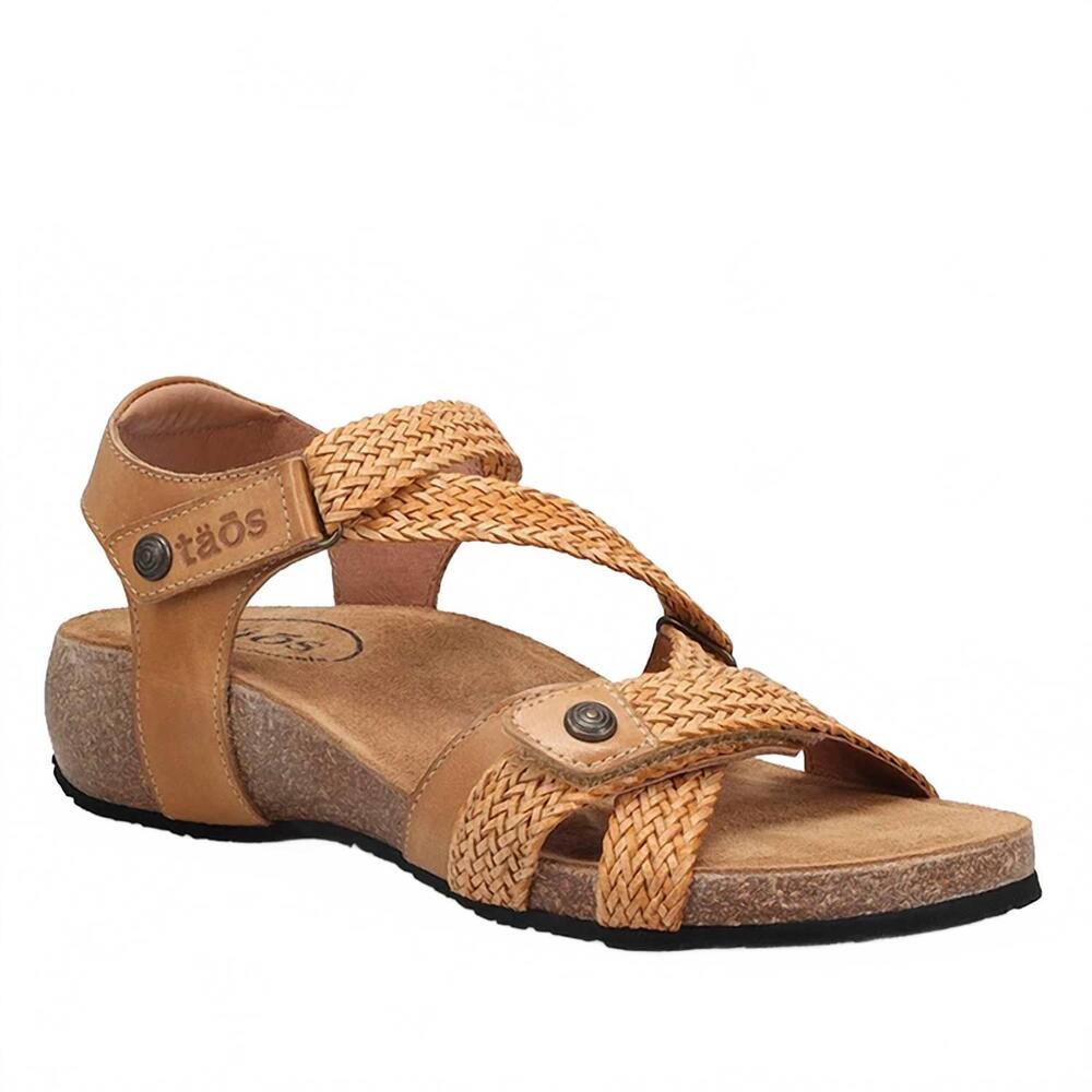 NEW TAOS women's trulie wedge sandals in camel